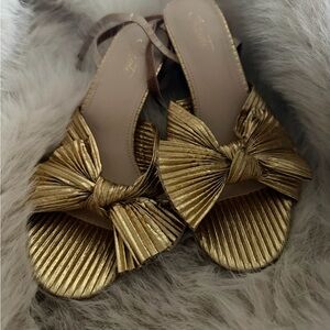 Elegant Gold Women's Sandals